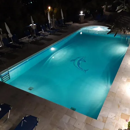 View Luxury Apartahotel 4*